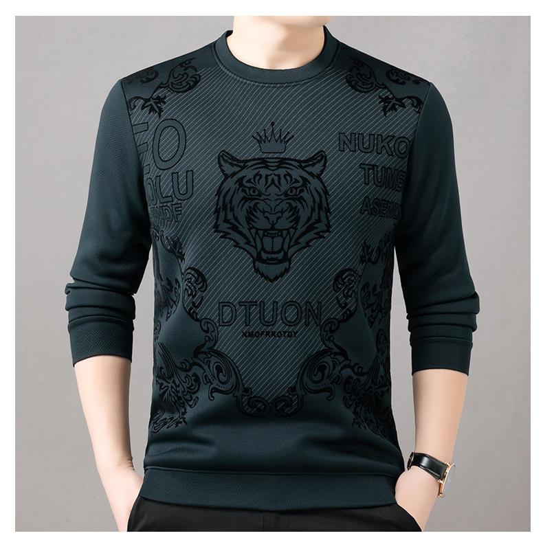 Men's autumn and winter velvet trend plush round neck base shirt