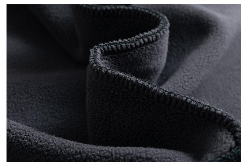 Men's autumn and winter velvet trend plush round neck base shirt